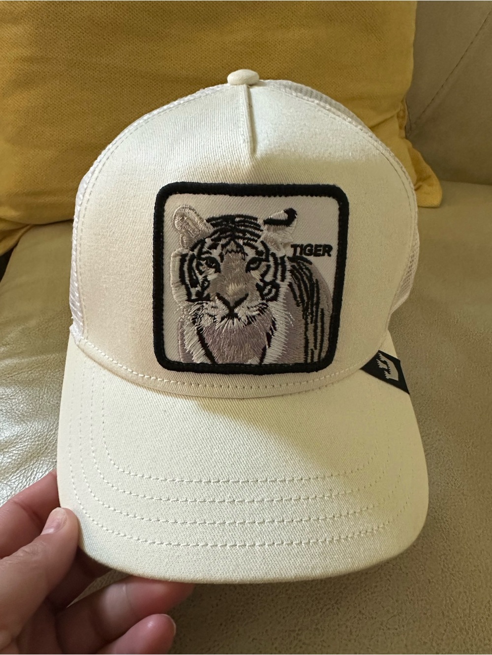 Goorin Bros Killer Tiger Trucker Hat White Beige Adjustable Mesh Back Animal Men